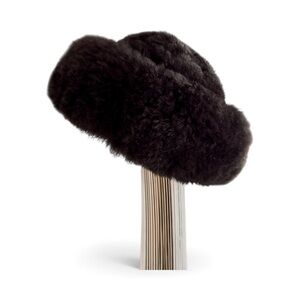 Luxurious Black Alpaca Hat